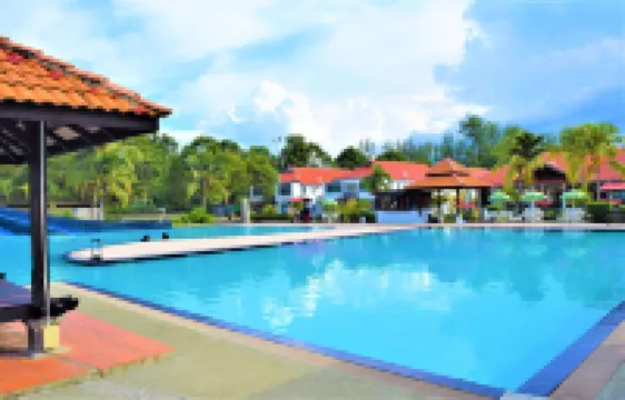 Desaru, Bayu Balau Beach Resort Hotels in Bandar Penawar