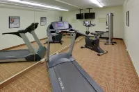 La Quinta Inn & Suites by Wyndham Portland - Gym