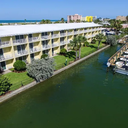 Treasure Island Hotel and Marina