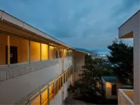 Yufuin Besso Shikisai Hotel - romantici