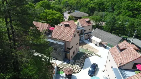 Wanju Madangi Sumokwon Pension