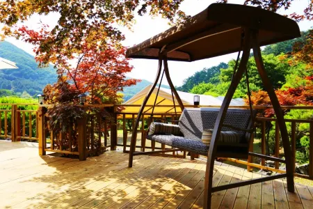 Namyangju Season Five Pension Отели в г. Намъянджу