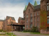 โรงแรมเดอะริชาร์ดสัน