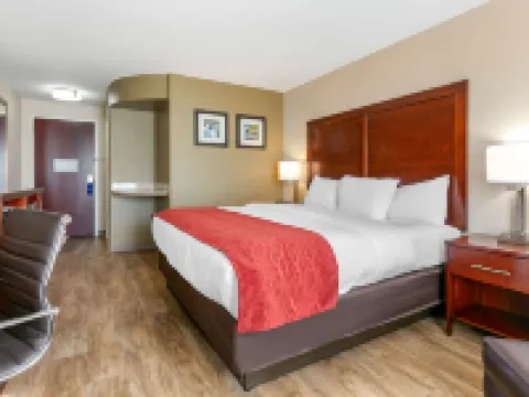 範布倫-福特史密斯舒適套房酒店 克勞福德縣酒店