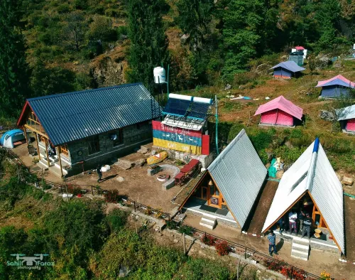 Stonedage Tosh Hotels in Tosh