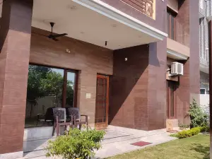 Stayvilla - Private Bungalow in Jammu