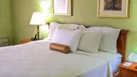 Regency Hotel Fairmile Hotels near Mutorashanga Quarry