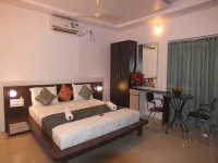 Mountain View Resorts Hotel dekat Borra Caves