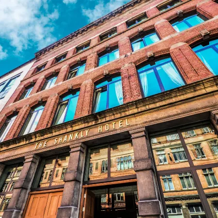 The Shankly Hotel Отели рядом с достопримечательностью «Эвертон»