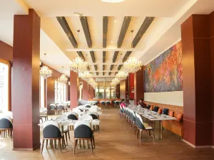 Kaachi Grand Hotel