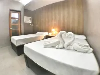 Westgate Hotel - 2-Star