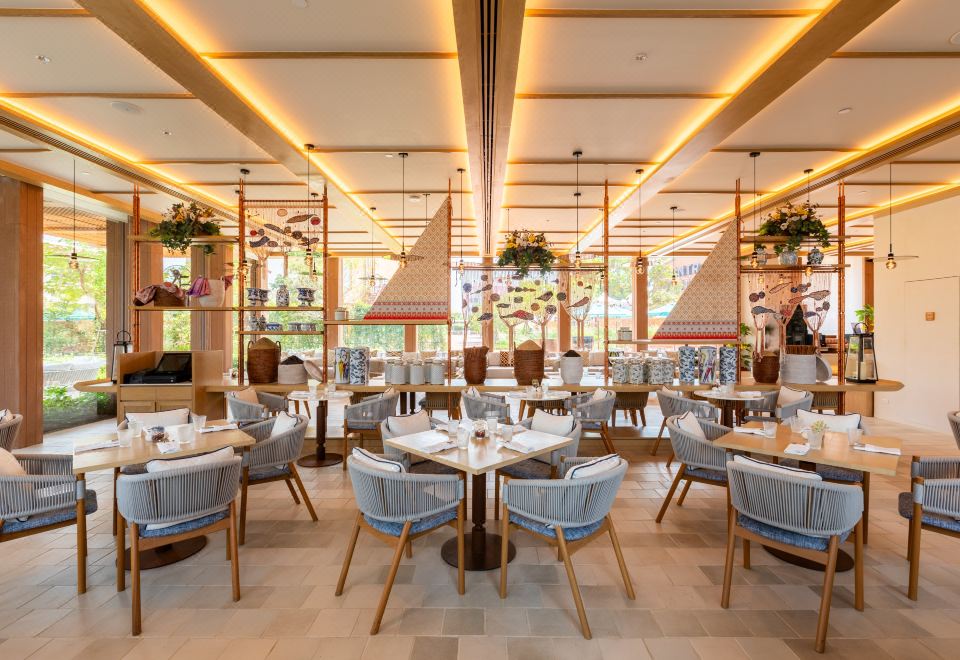 센타라 아유타야의 현대적인 객실 모습