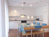 Goldenhorn Apt.F