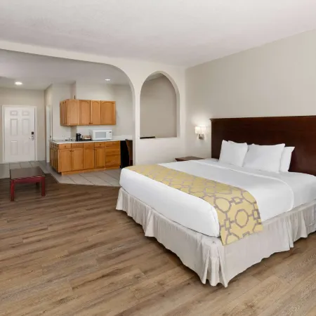 Baymont by Wyndham Houston Brookhollow