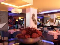 โรงแรมซิวดาด โบนิตา - พร้อมอาหารเช้า