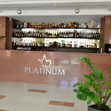 Platinum Hotel