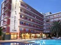 AzuLine Hotel S'Anfora & Fleming - piscina