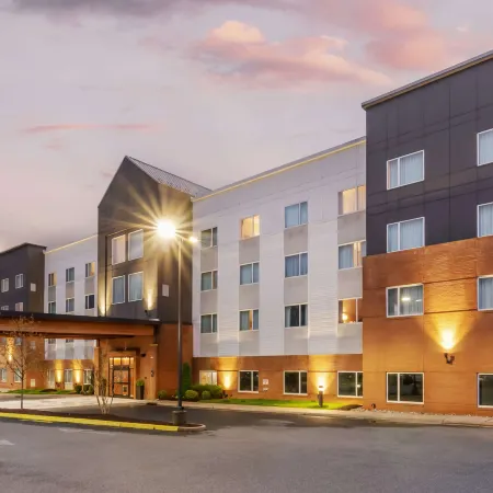 Country Inn & Suites by Radisson, Charlottesville-UVA, VA