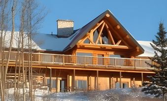 Inn on the Lake - Whitehorse