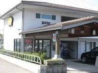 Crown Inn - Motels