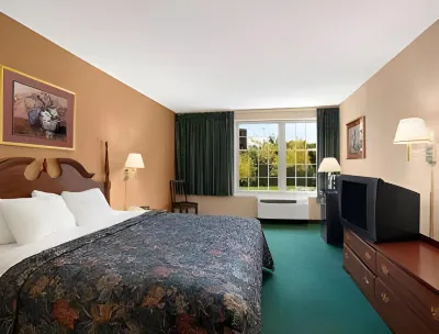 Days Inn by Wyndham Madisonville