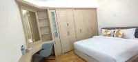 Urbanest Inn Castle Resort Hotels near Likupang