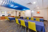 Holiday Inn Express & Suites Chico