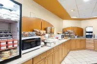 Sandman Hotel & Suites London Downtown - breakfast