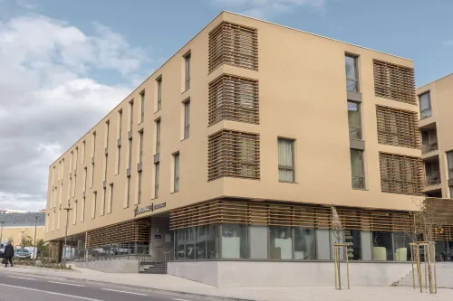 ibis Styles Aix-en-Provence Université - Parkering