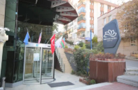 Grand Nora Hotel