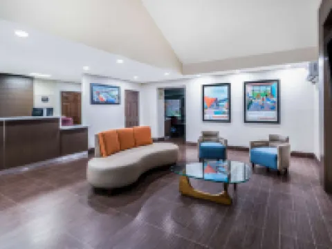 ハワード ジョンソン バイ ウィンダム ドールトン ドールトンのホテル