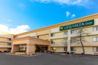 La Quinta Inn by Wyndham Chicago Willowbrook Hotels in Willowbrook