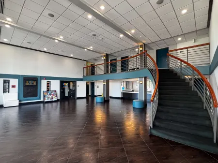 Studio 6 Carson, CA Отели в г. Карсон