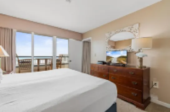 Litchfield Beach & Golf Resort