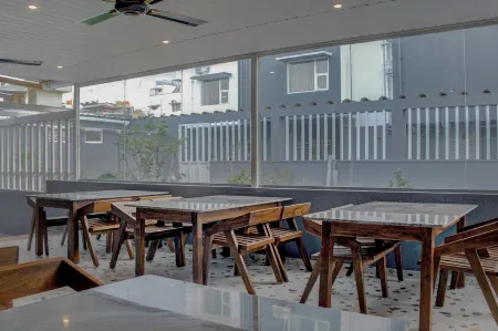 Lucent the Luxury Hotel