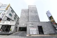 Hotel M Story