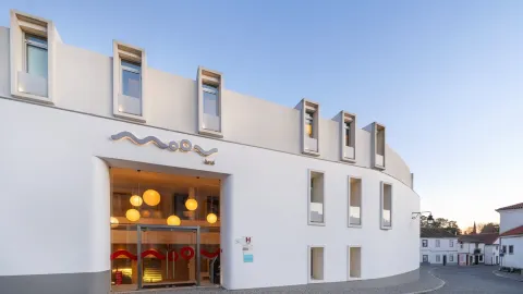 Moov Hotel Évora in Evora