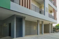 Urbanview Hotel Aloevera Pontianak 폰티아낙 호텔