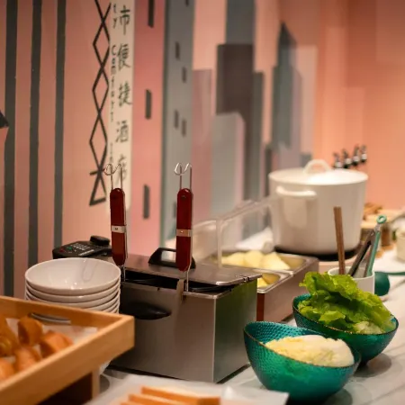City Comfort Inn Hotel (Maoming Gaozhou Xiantai Bridge)