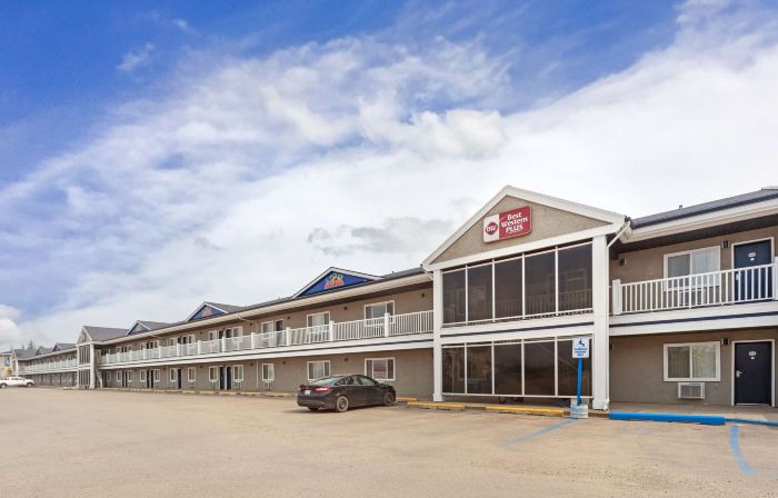 Best Western Plus Mirage Hotel  Resort