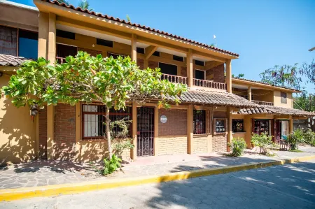 OYO Cabañas Abril, Mazunte