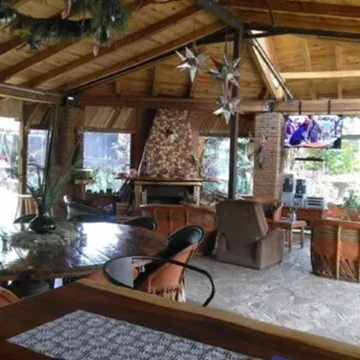 Hotel Cabaña Los Ruiseñores