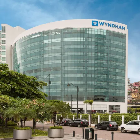 Wyndham Guayaquil Puerto Santa Ana