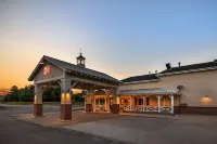 Best Western Plus University Park Inn  Suites - Pools