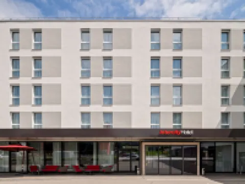 IntercityHotel Zürich Airport Hotels in Zürich