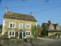 Neeld Arms Hotels in Badminton