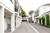 The Milano Christchurch - Motels