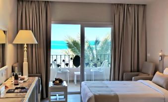 Sunny Days El Palacio Resort & Spa