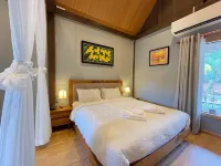 Ptes Lorry Hotel a 