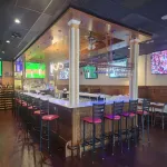 希爾頓逸林飯店-勞雷爾 - 酒吧